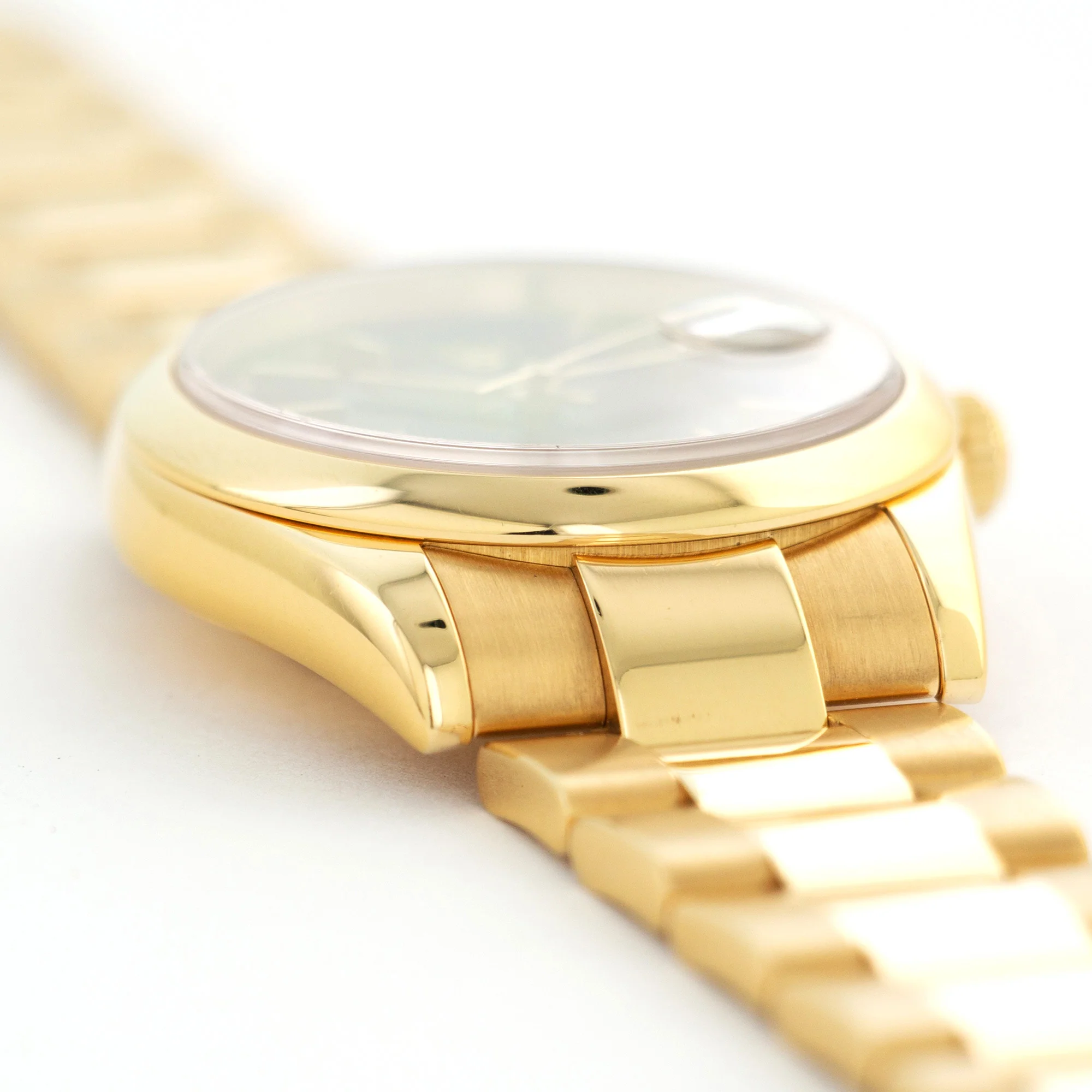 Rolex Yellow Gold Day-Date Watch Ref. 118208 - Image 3