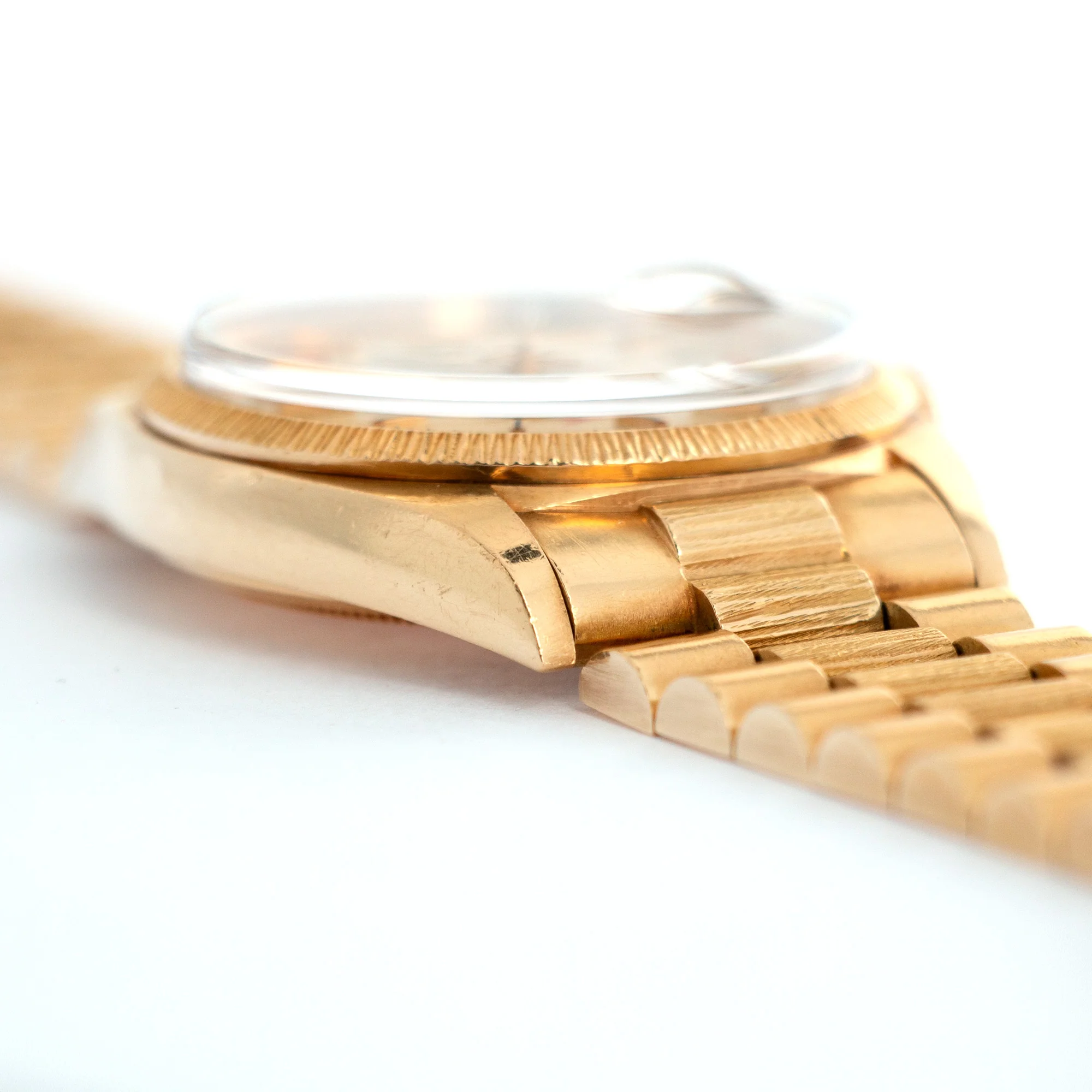 Rolex Yellow Gold Day-Date Watch Ref. 1807, Retailed by Asprey with Khanjar Emblem - Image 3