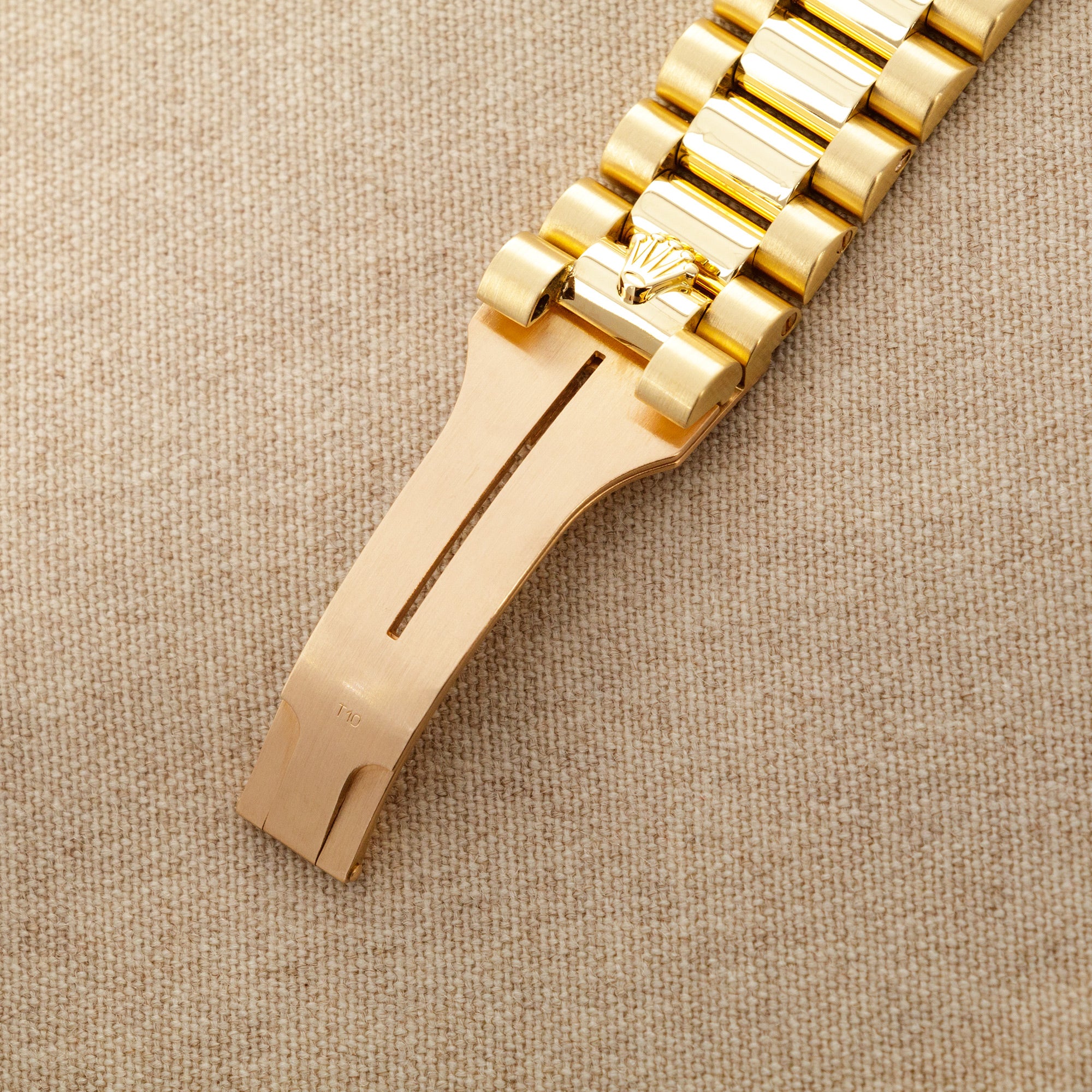 Rolex Yellow Gold Day-Date Watch Ref. 18238 with Mother of Pearl and Ruby Dial - Image 8
