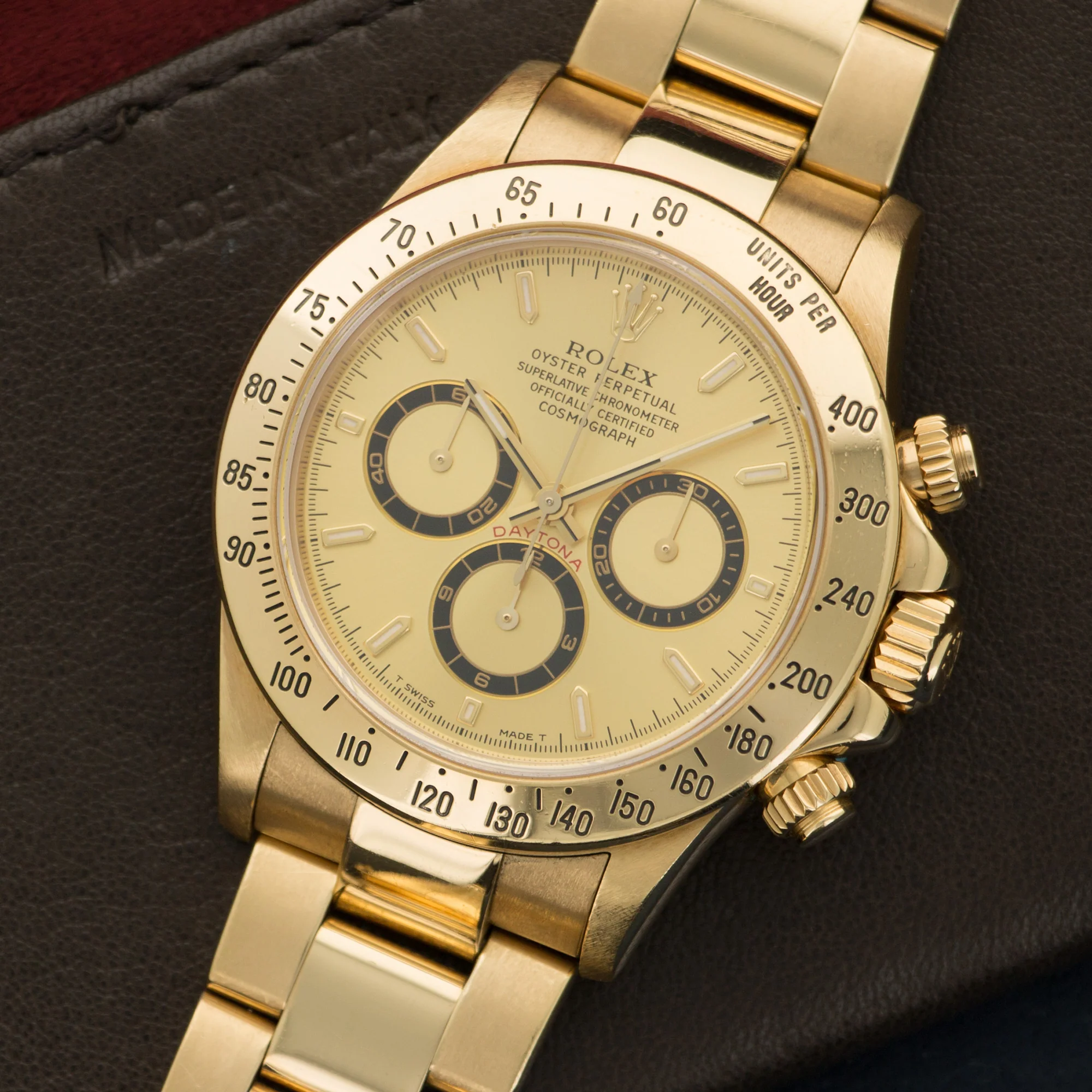 Rolex Yellow Gold Daytona Cosmograph Zenith Watch Ref. 16528 - Image 2