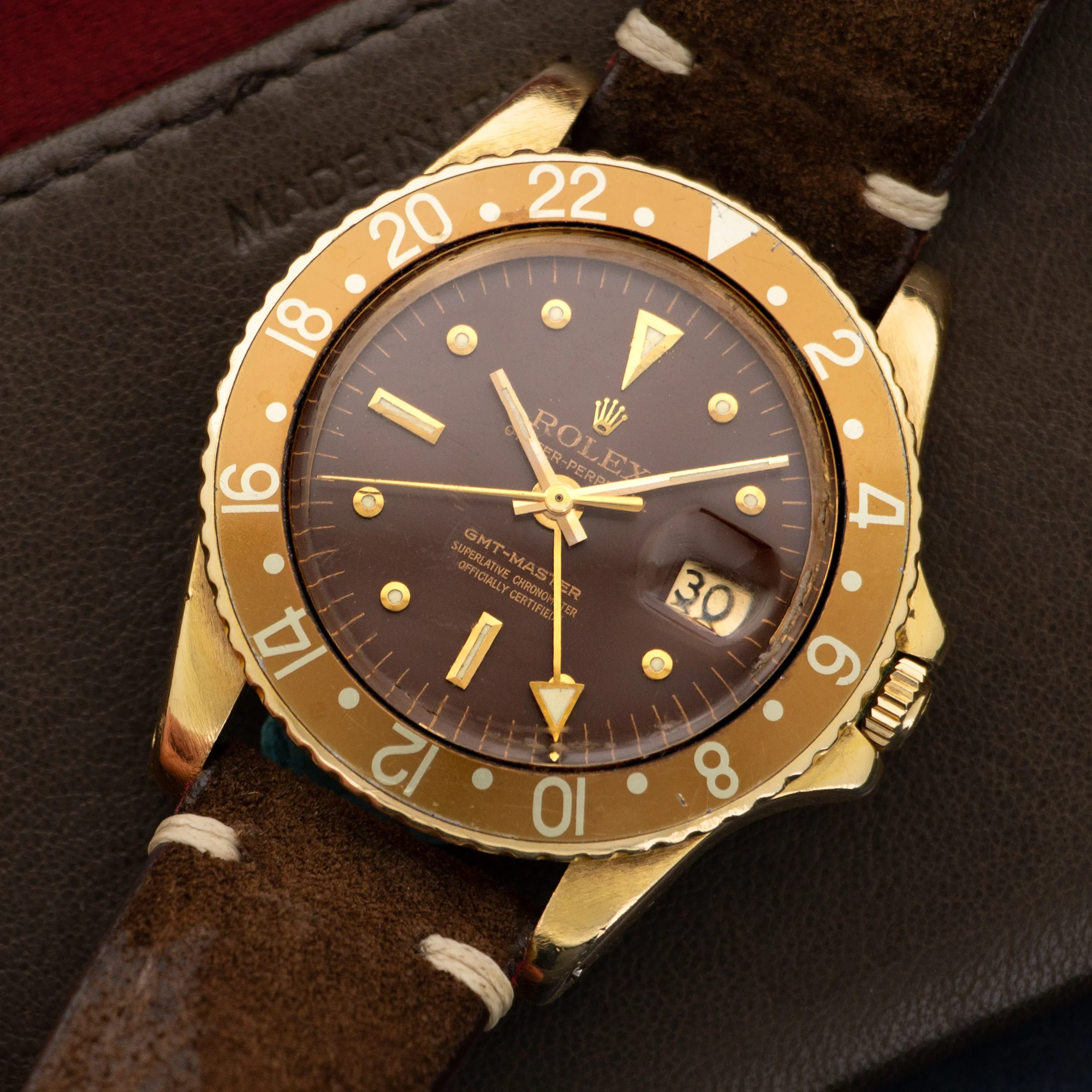 Rolex Yellow Gold GMT-Master Watch Ref. 1675 - Image 2