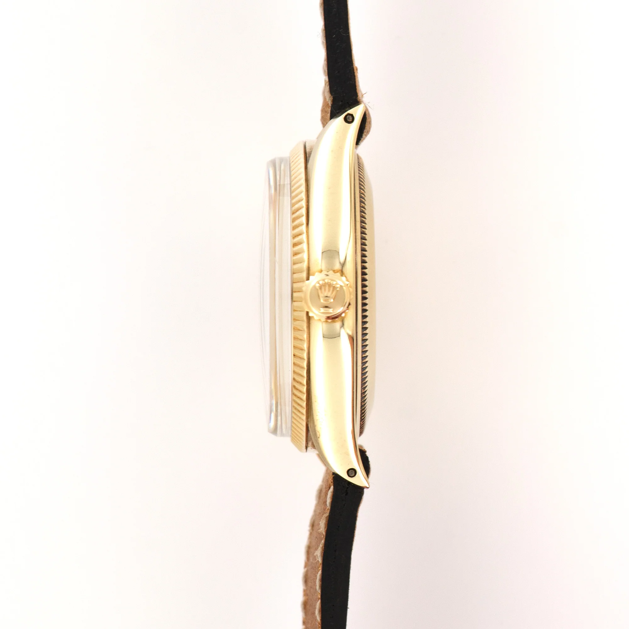 Rolex Yellow Gold Oyster Perpetual Black Gilt Dial Watch Ref. 6567 - Image 4