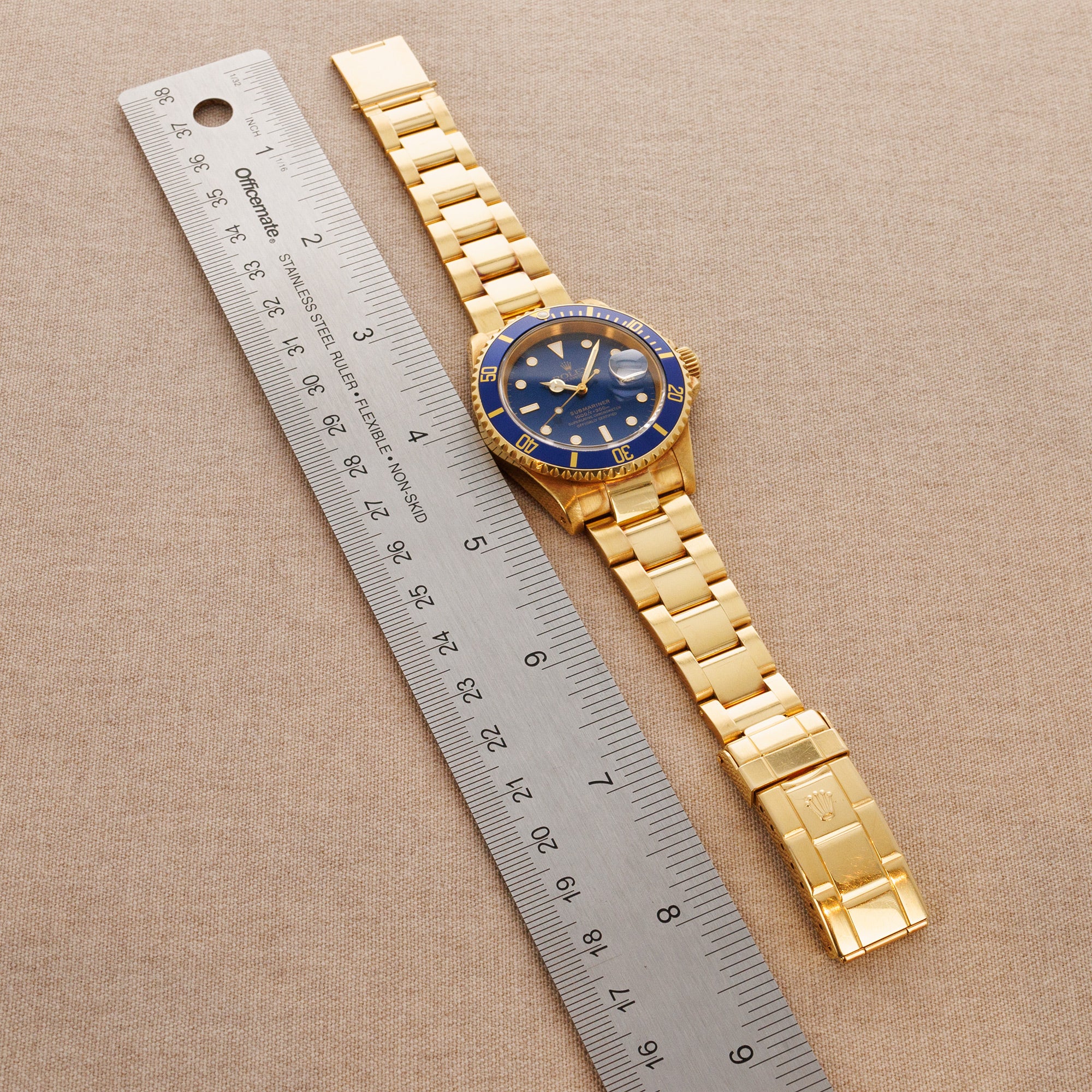 Rolex Yellow Gold Submariner Ref. 16618 - Image 5