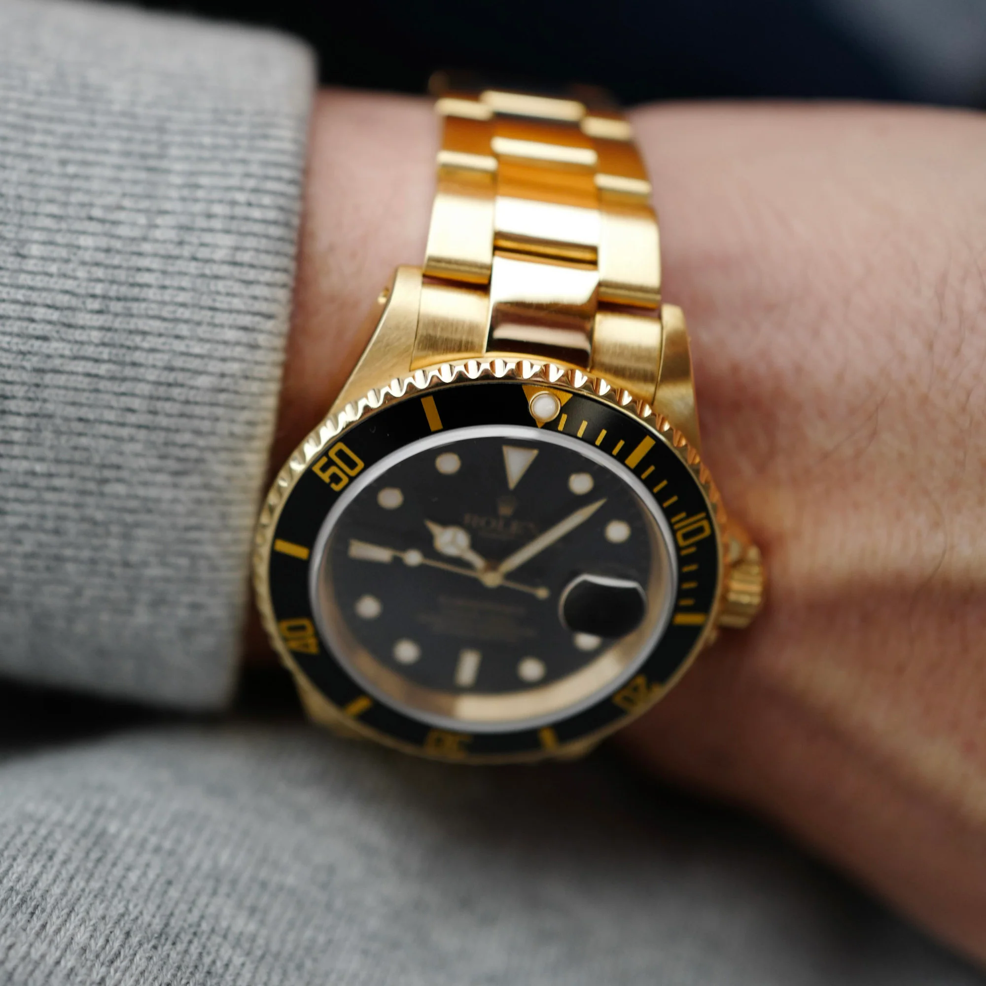 Rolex Yellow Gold Submariner Ref. 16618 - Image 5