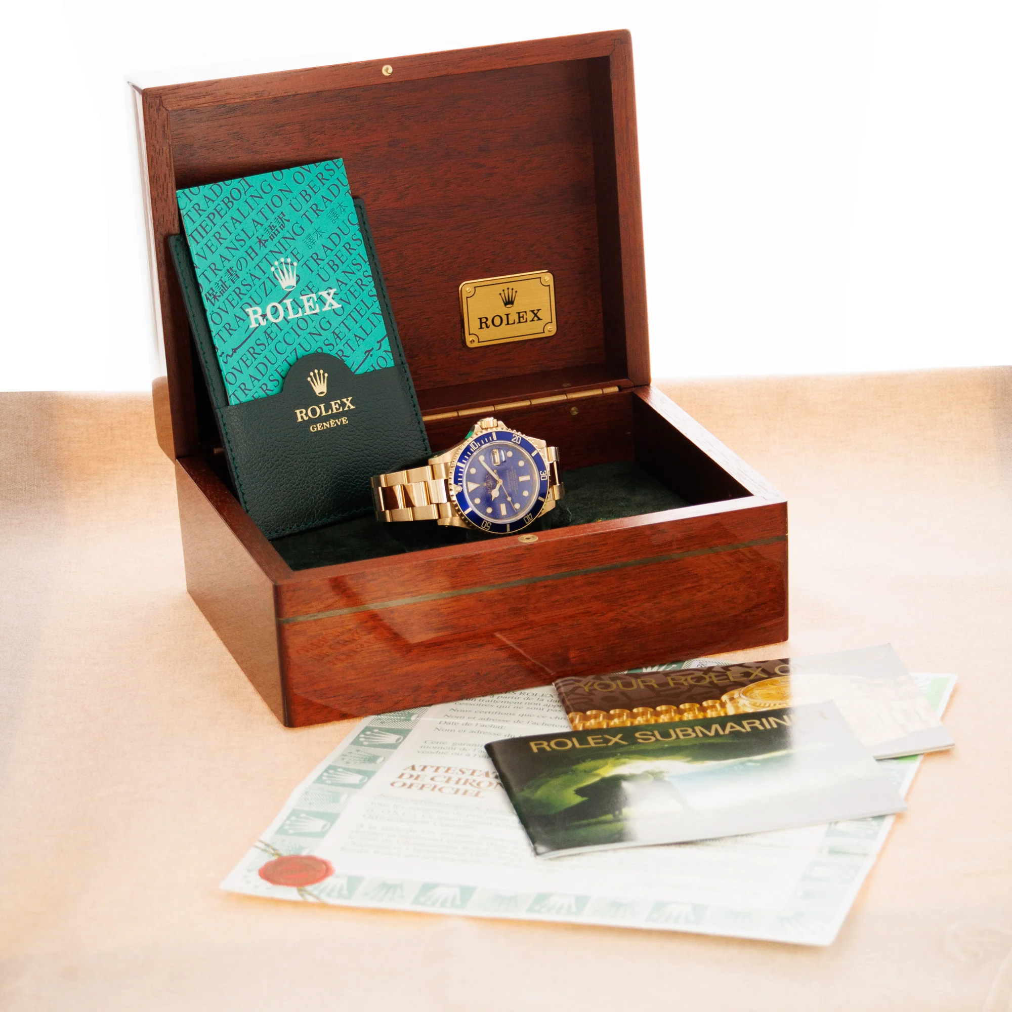 Rolex Yellow Gold Submariner Watch Ref. 16618 with Lapis Lazuli Dial - Image 6