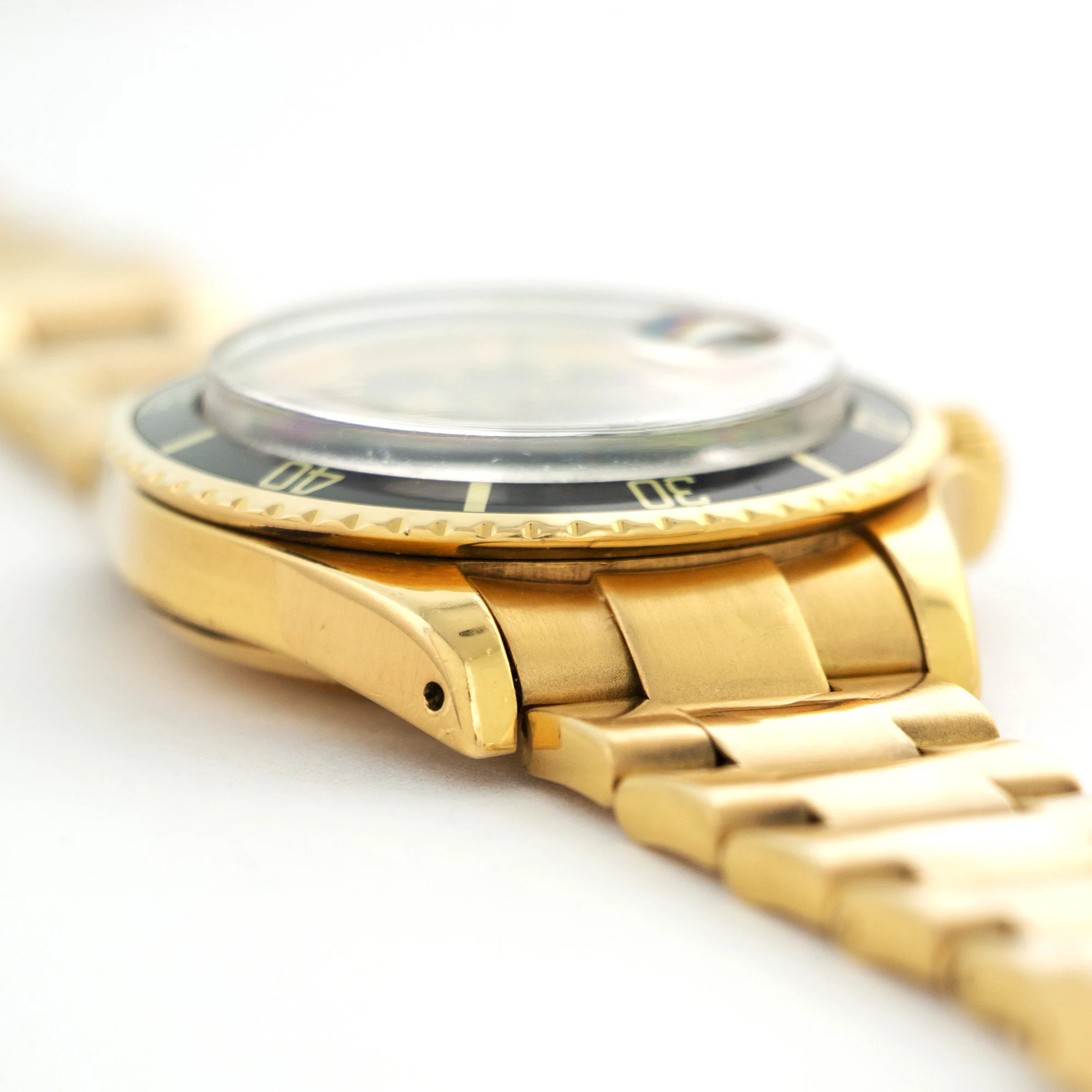 Rolex Yellow Gold Submariner Watch Ref. 1680 - Image 3