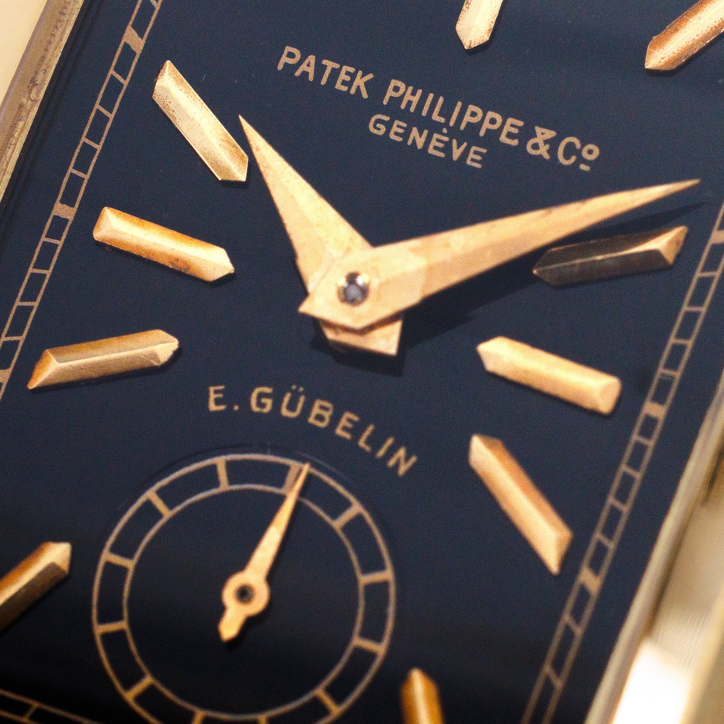 Patek Philippe Yellow Gold Tegolino Watch Ref. 425 with Black Dial Retailed by Gubelin - Image 2
