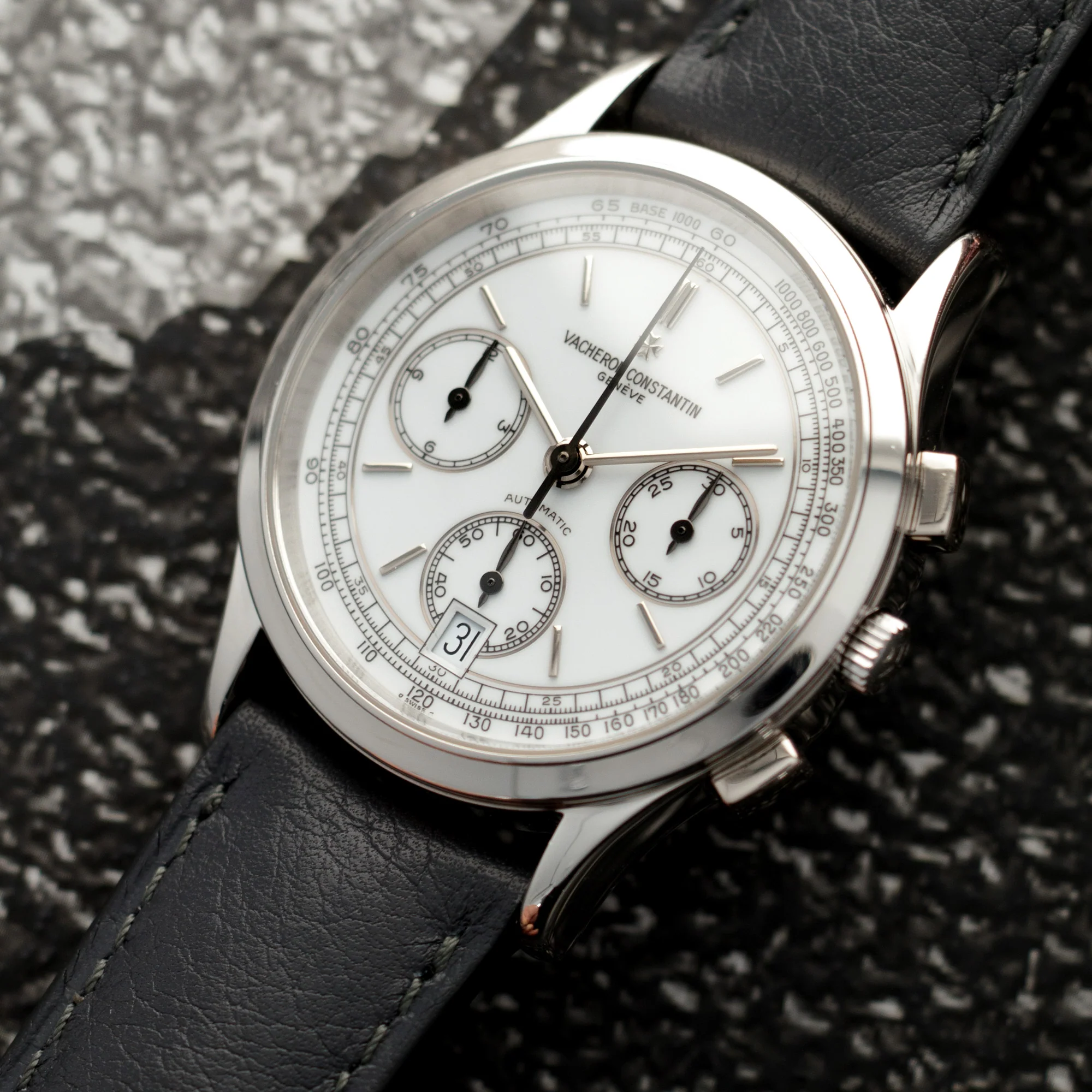 Vacheron Constantin Platinum Chronograph Ref. 49002 - Image 2