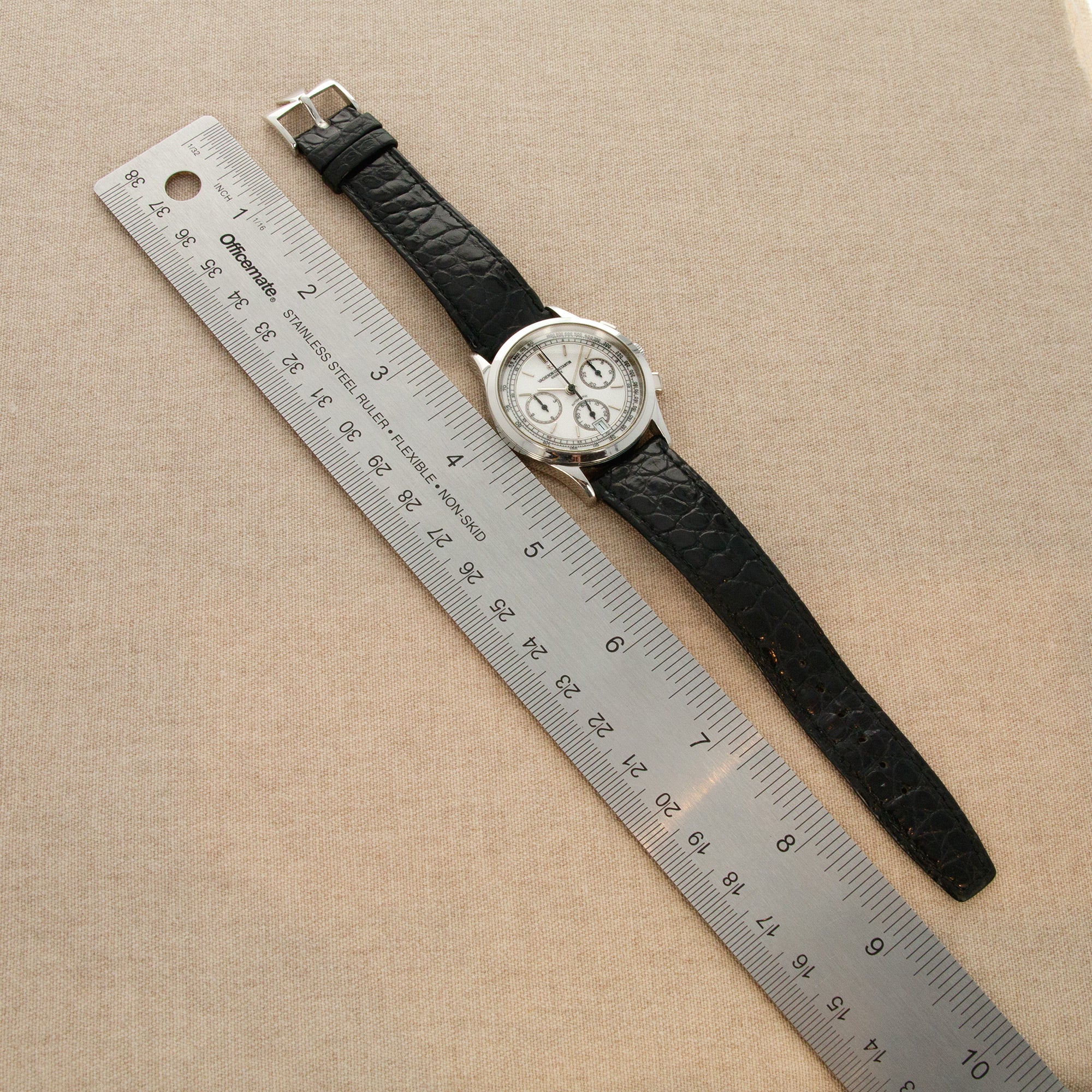 Vacheron Constantin Platinum Chronograph Watch Ref. 49002 - Image 4