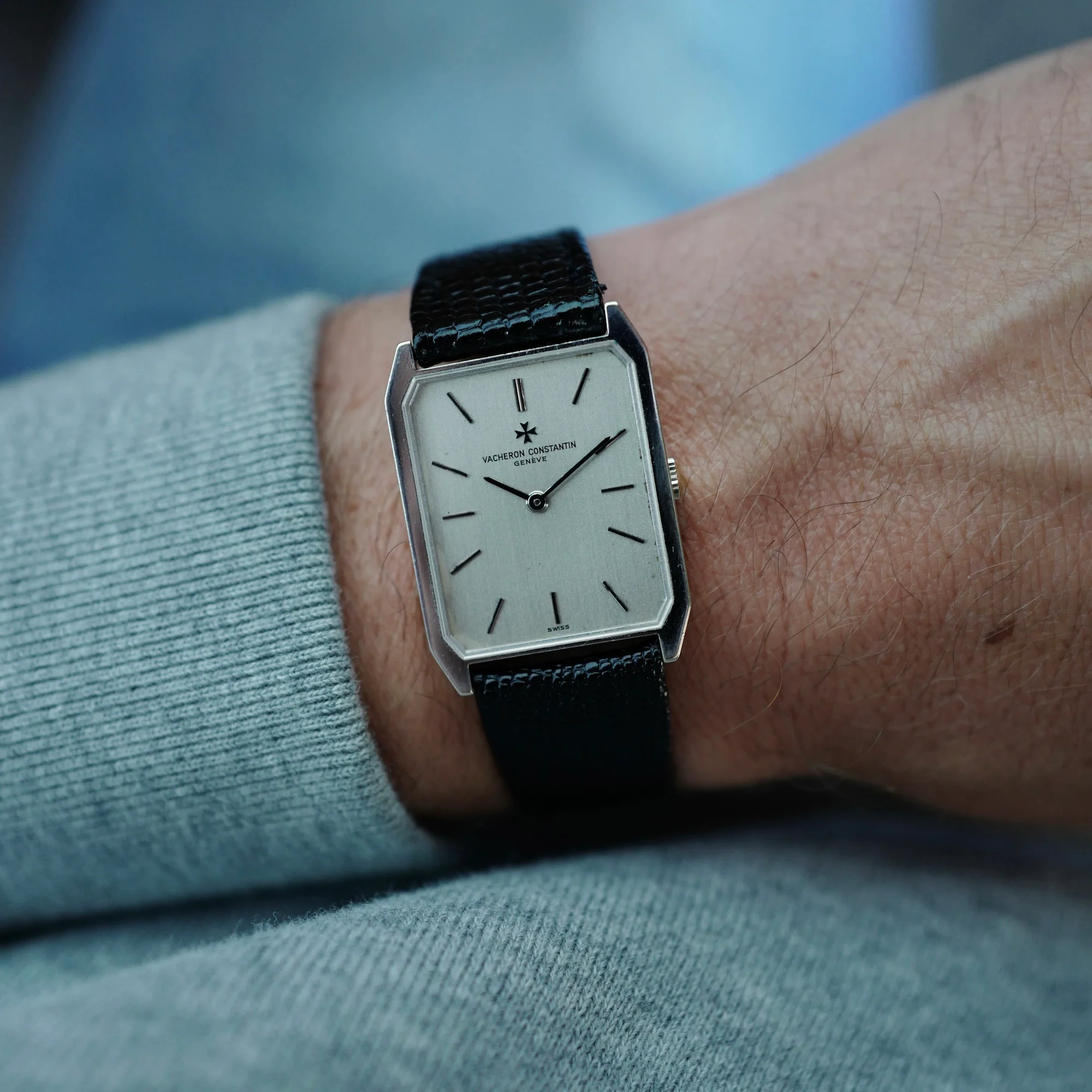 Vacheron Constantin White Gold Rectangular Watch Ref. 39200 - Image 3