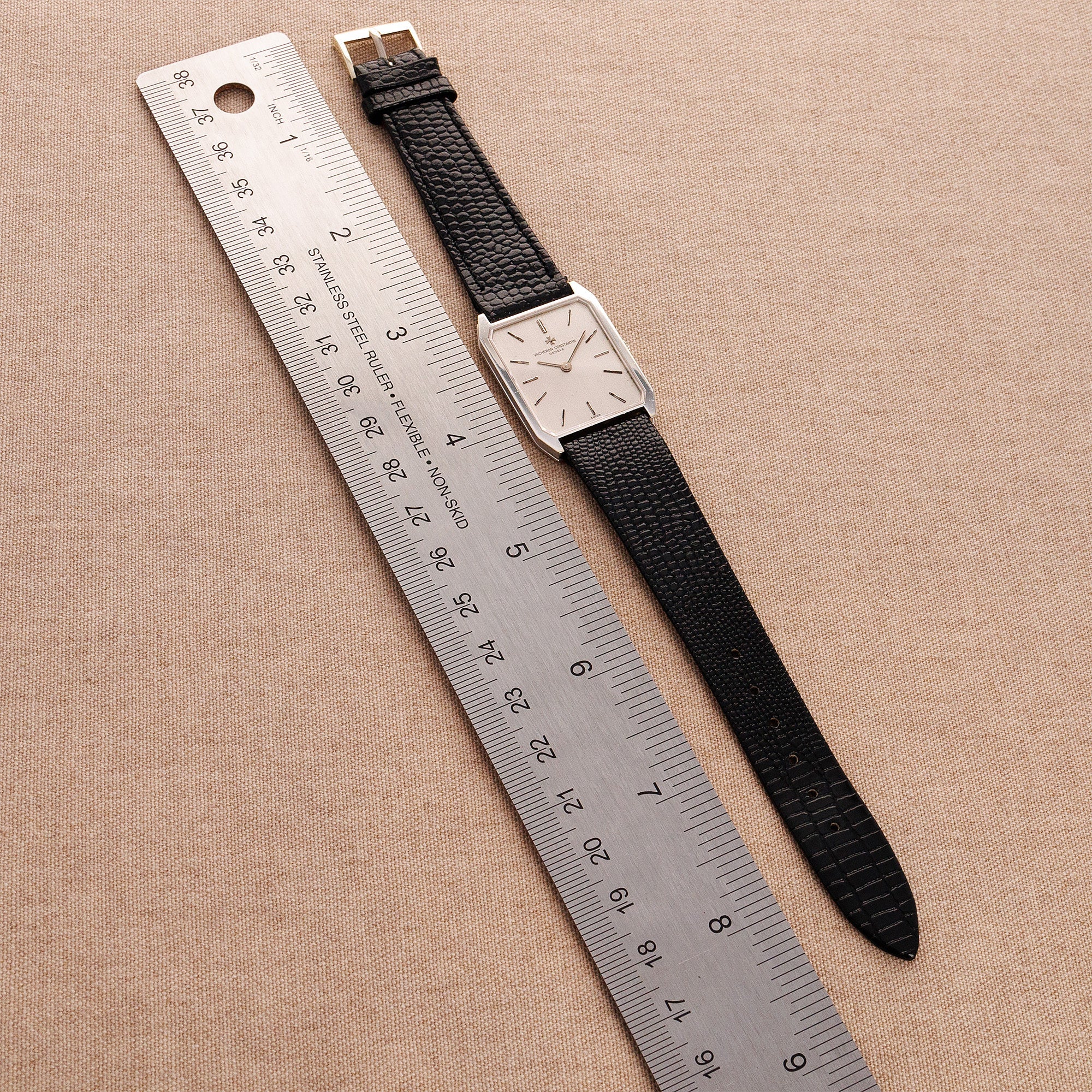 Vacheron Constantin White Gold Rectangular Watch Ref. 39200 - Image 9