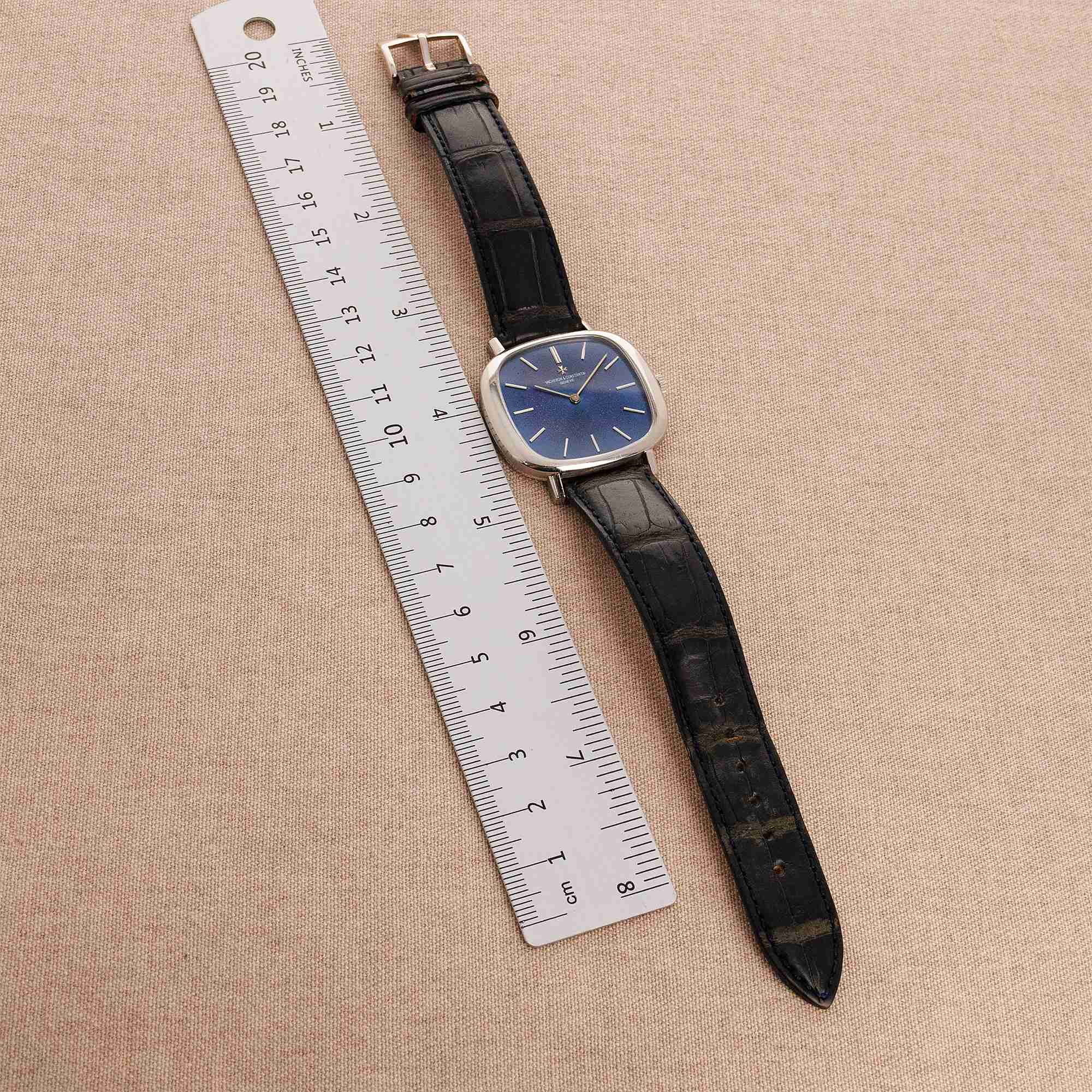 Vacheron Constantin White Gold TV Shaped Watch Ref. 2096 with Attractive Vintage Dial - Image 8