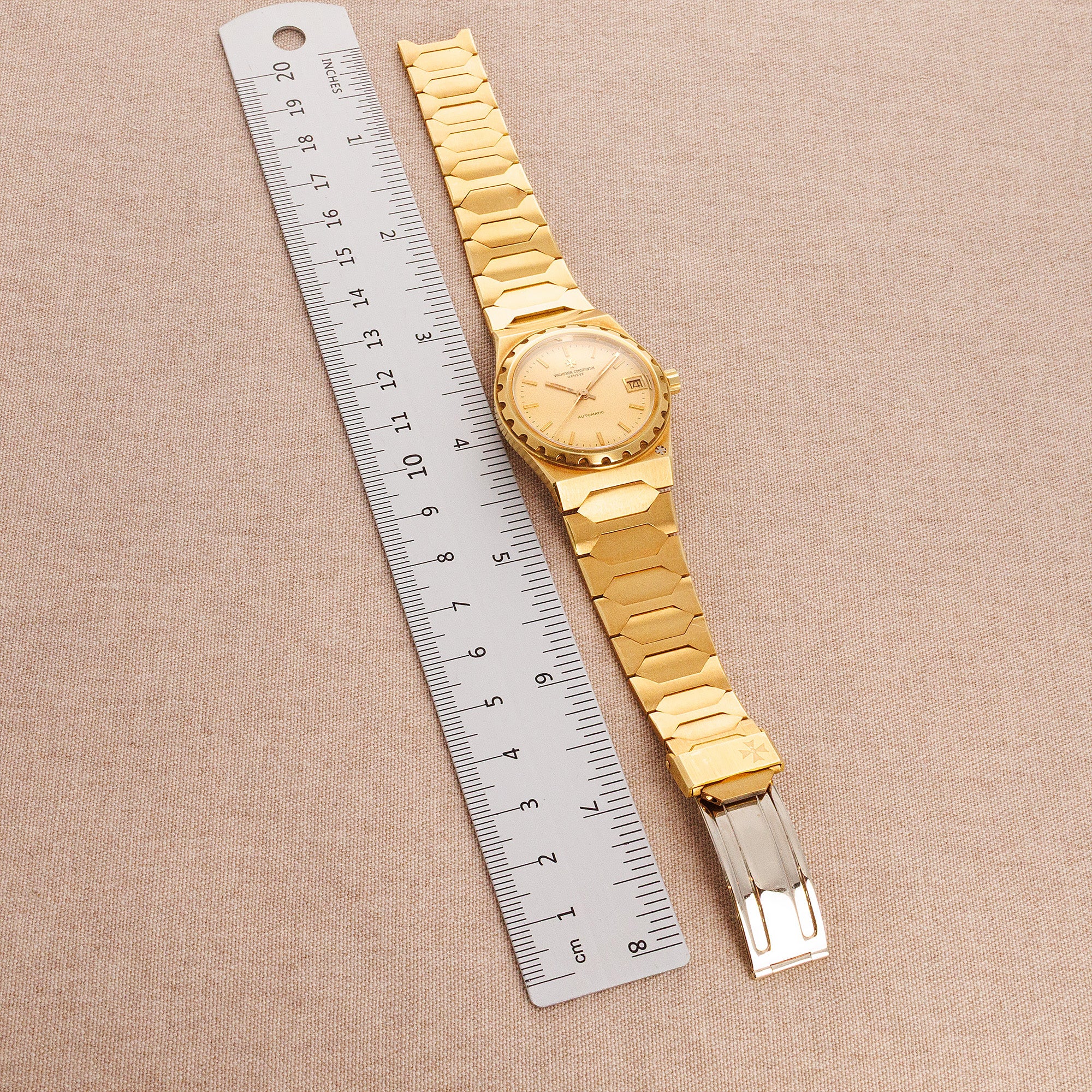 Vacheron Constantin Yellow Gold 222 Ref. 46003 with Box and Extract Paper - Image 7