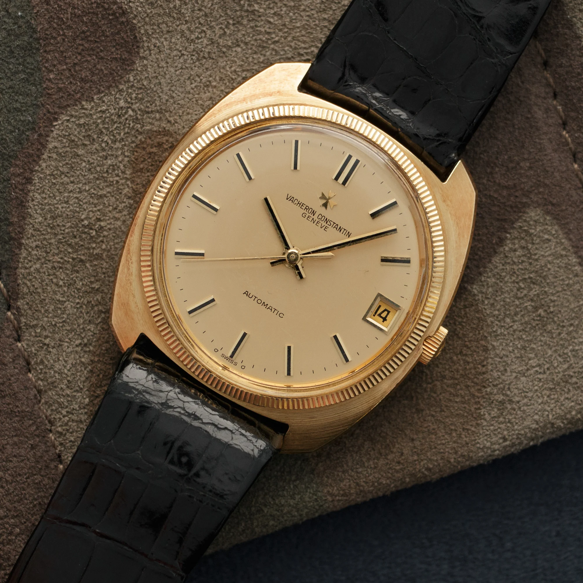 Vacheron Constantin Yellow Gold Automatic Watch, Ref. 7942 - Image 2