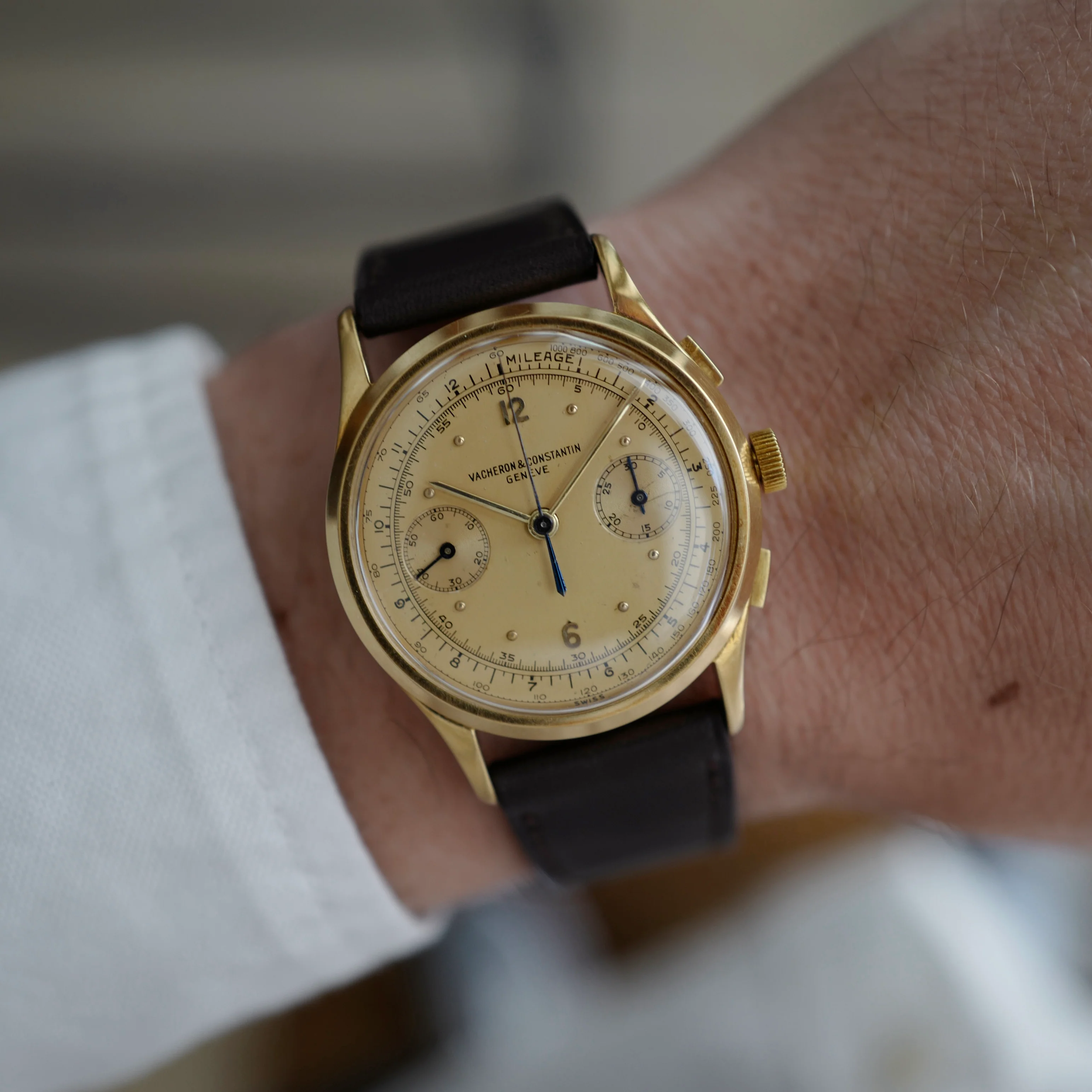 Vacheron Constantin Yellow Gold Chronograph Watch Ref. 4072 - Image 7