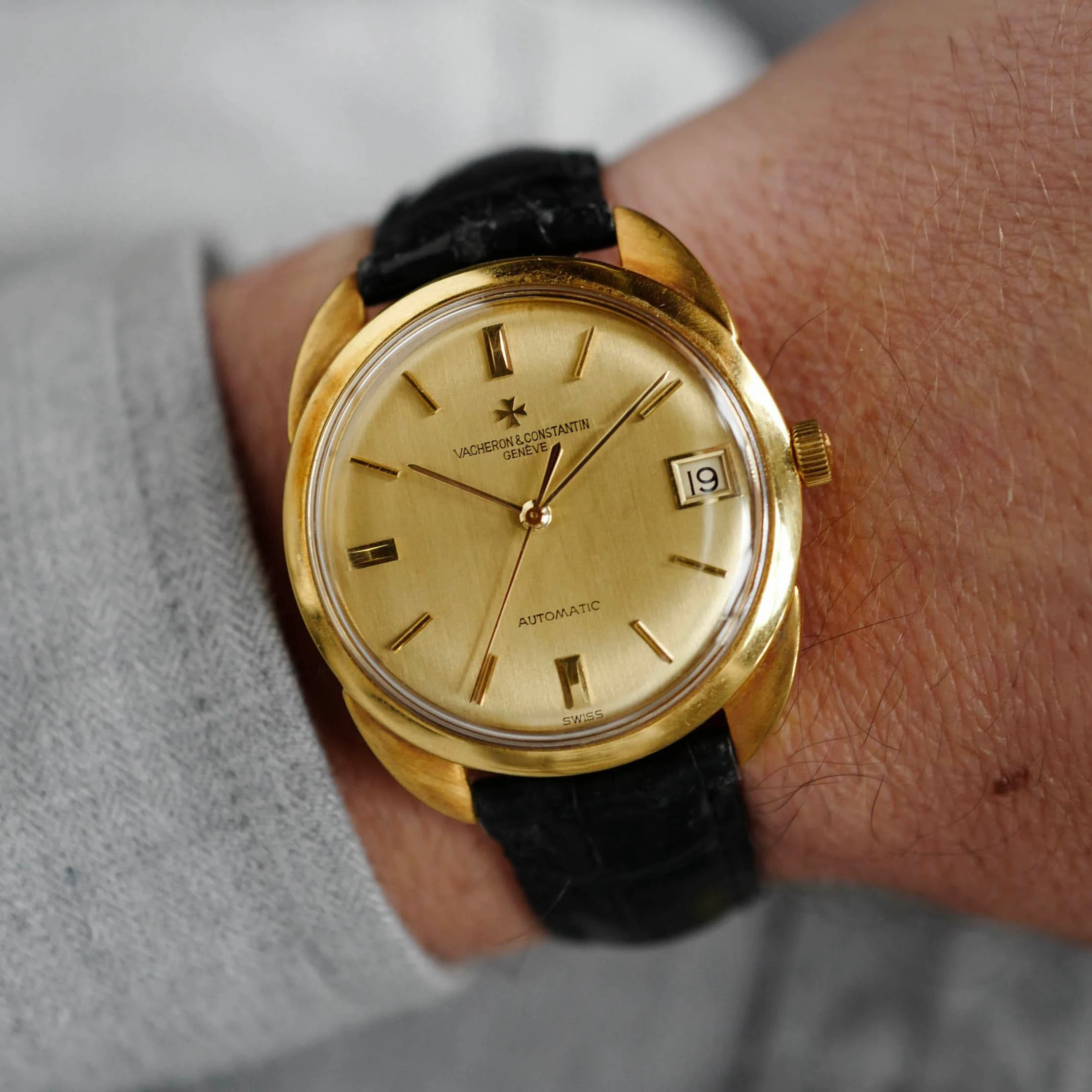 Vacheron Constantin Yellow Gold Chronometre Royal Ref. 6694 - Image 5