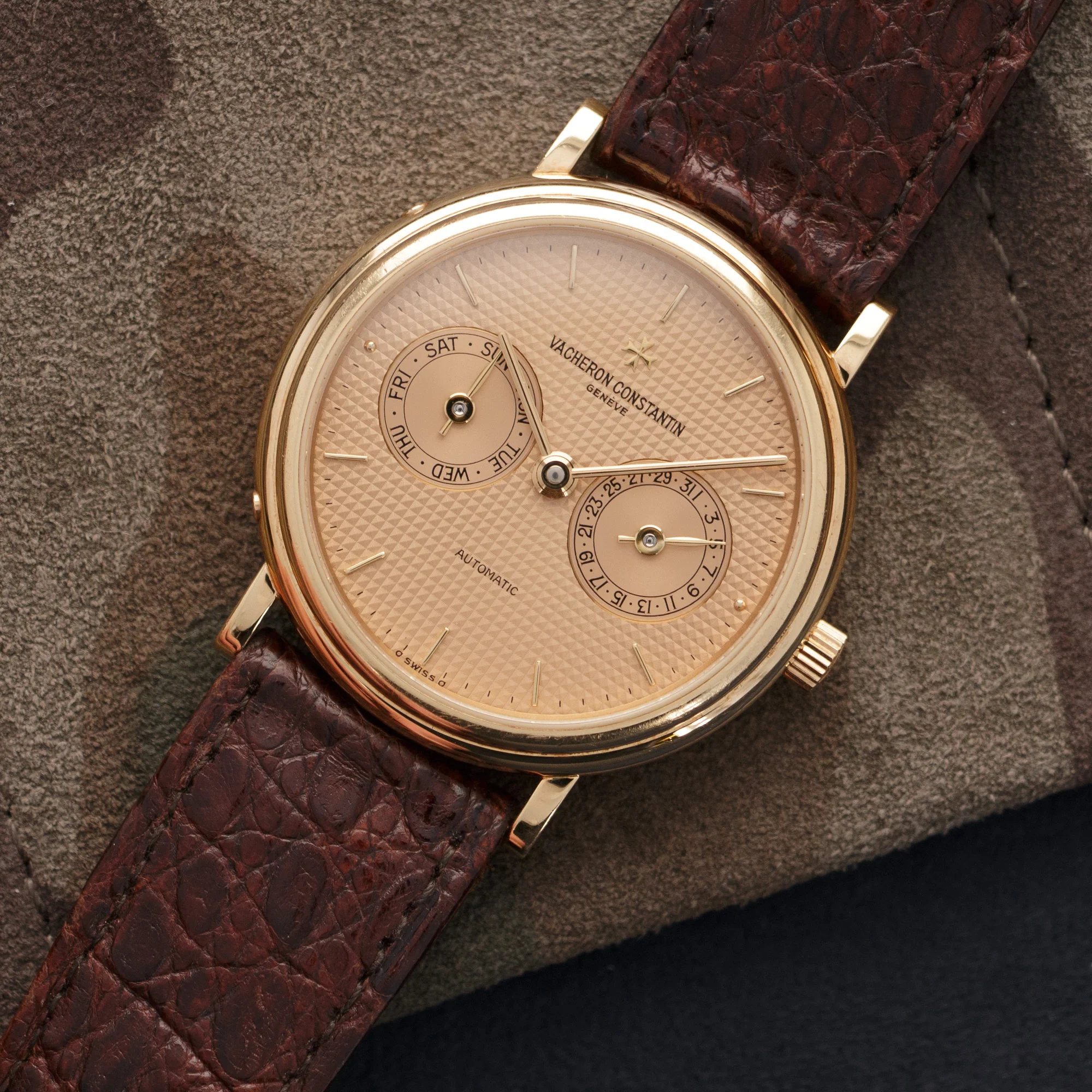Vacheron Constantin Yellow Gold Day-Date Watch Ref. 47008 - Image 2