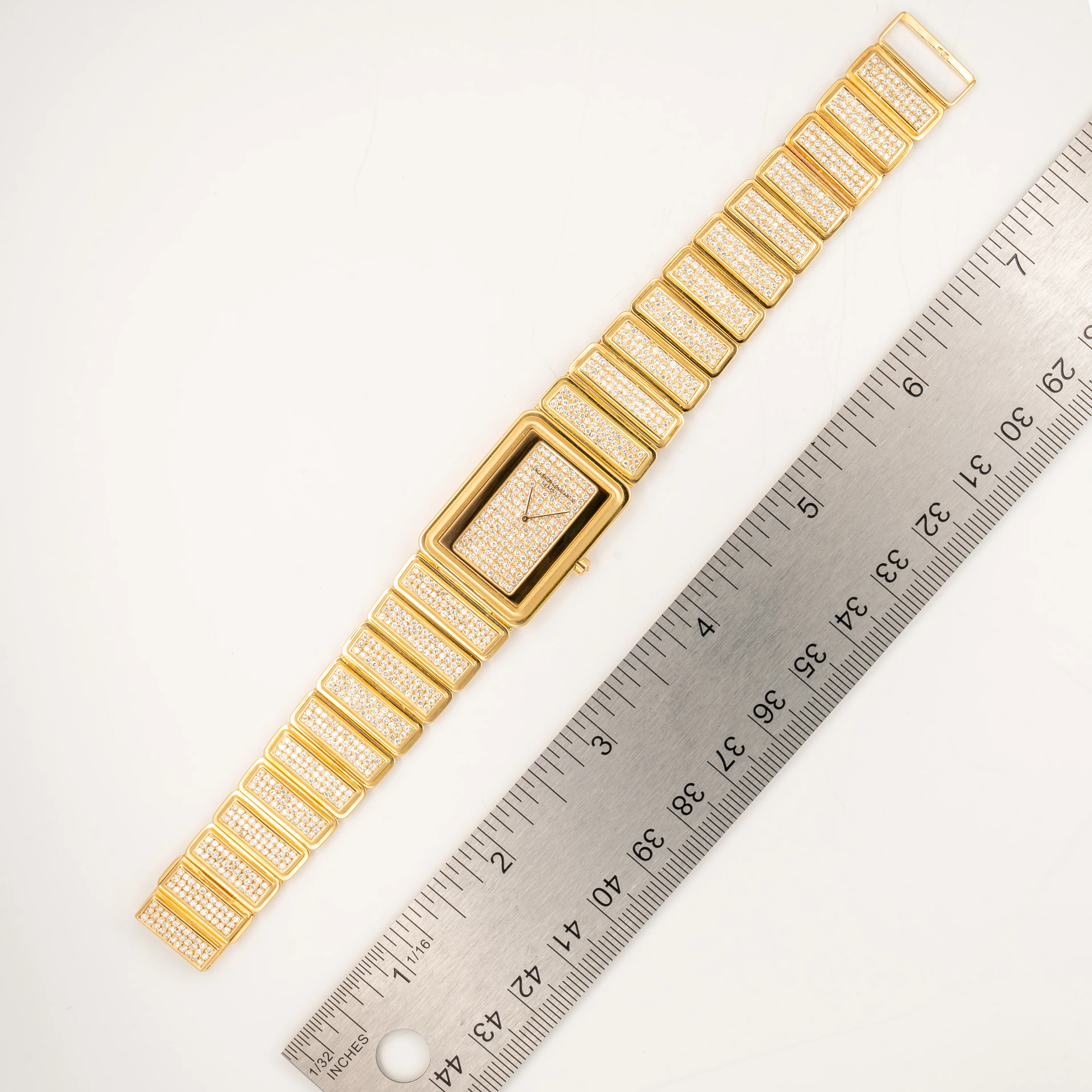 Vacheron Constantin Yellow Gold Harmony Ref. 61701 with Original Pave Diamonds (New Arrival) - Image 4