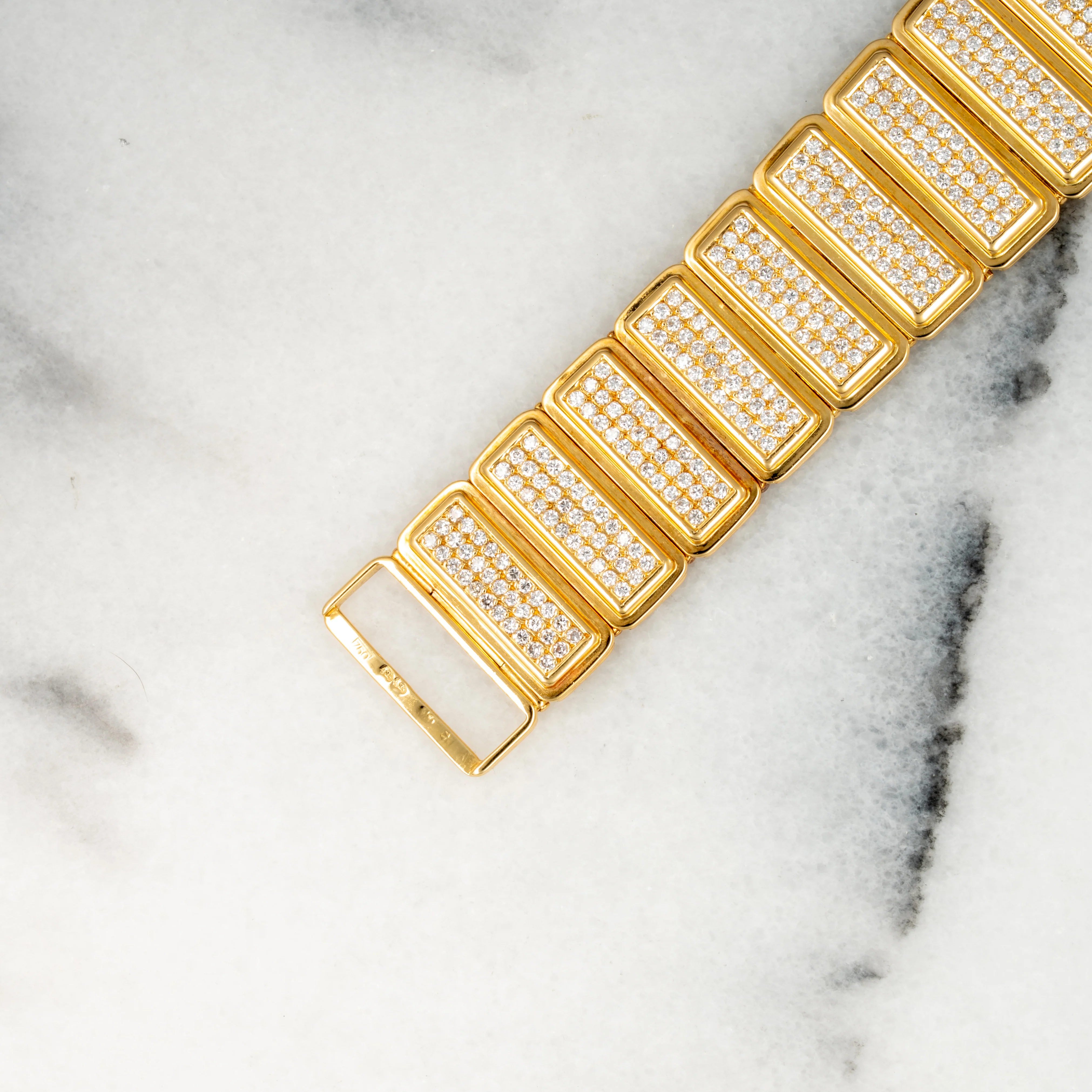 Vacheron Constantin Yellow Gold Harmony Ref. 61701 with Original Pave Diamonds (New Arrival) - Image 5