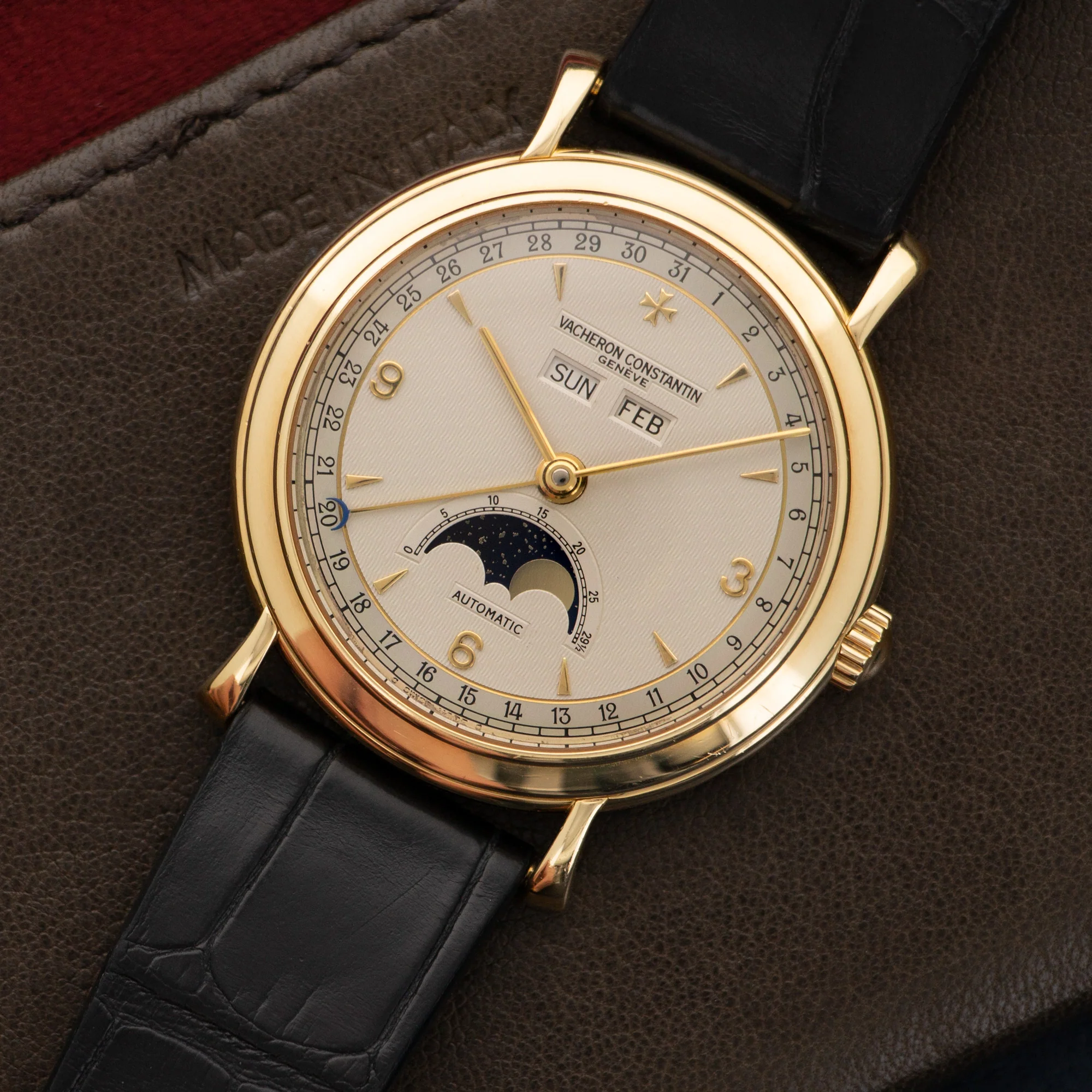 Vacheron Constantin Yellow Gold Les Historiques Triple Calendar Moonphase Watch Ref. 47050 - Image 2